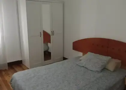 Alquiler de habitaciones en piso de 3 habitaciones en Bizkaia en Bilbao