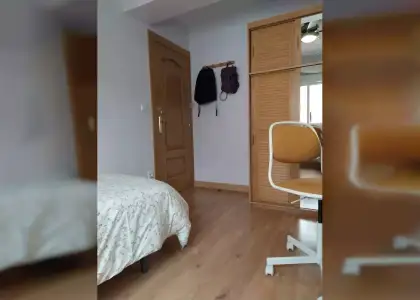 Habitación en piso compartido en Zaragoza en Zaragoza