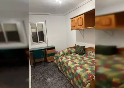Se alquila habitación en piso compartido de 3 habitaciones en Murcia, no se permite fumar ni mascotas, gastos incluidos. en Murcia