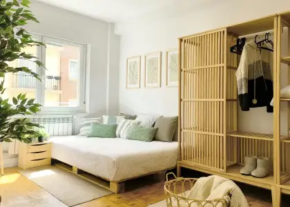 Se alquila habitación en piso compartido de 5 habitaciones en Milagrosa-Arrosadia en Pamplona